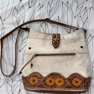Western women’s large crossbody bag